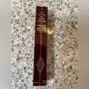 NWT Lip Lustre in Red Vixen